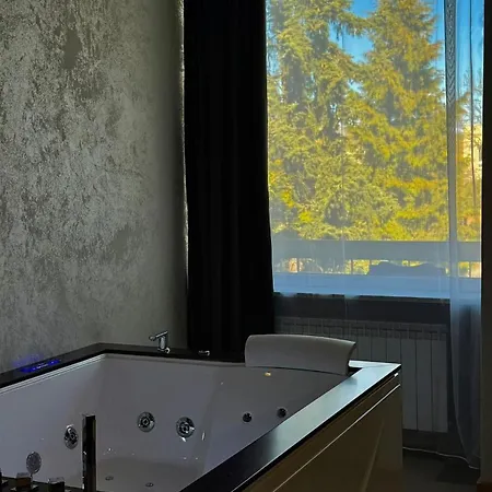 Black Pearl Jacuzzi * Сопот